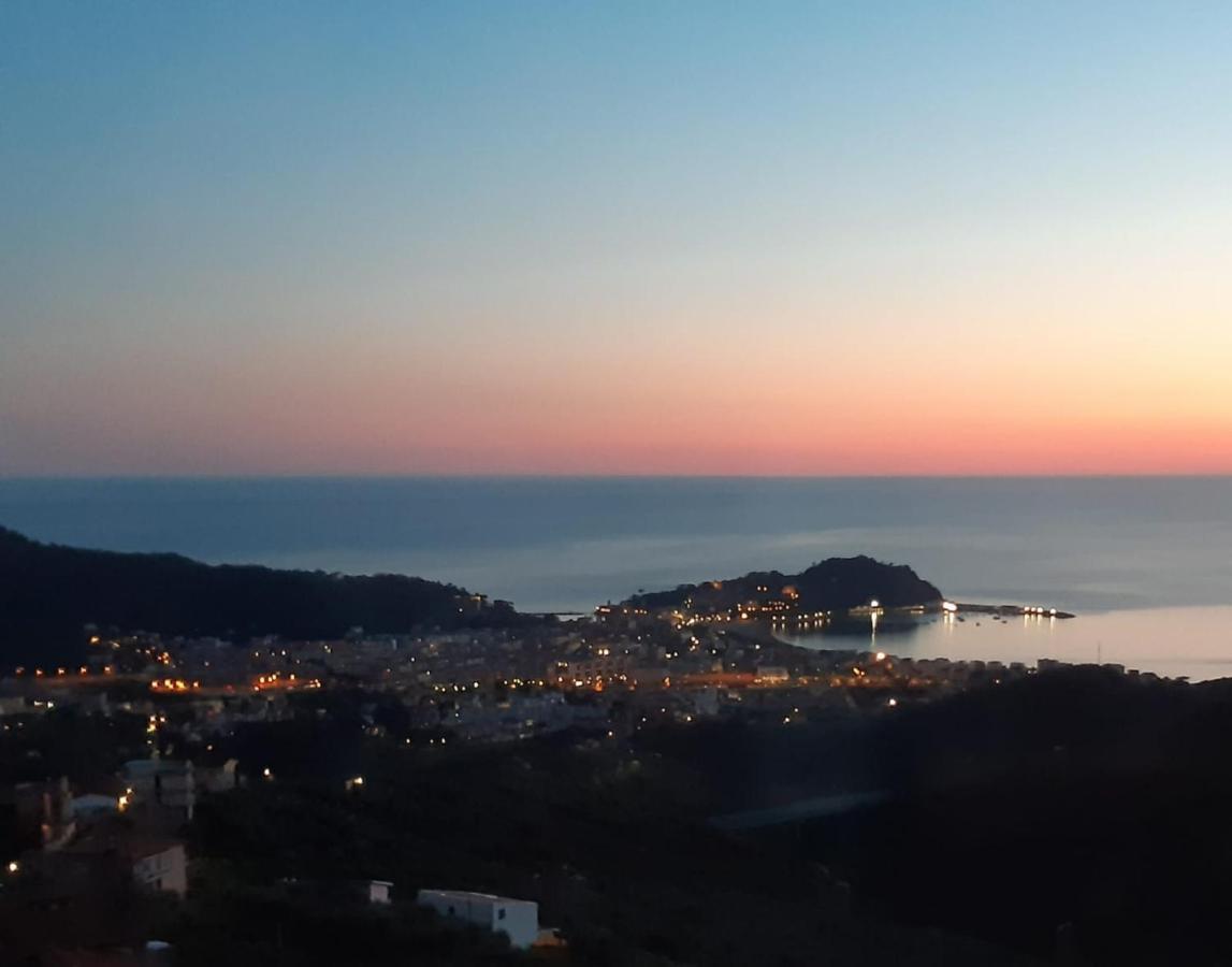 Una Terrazza Sul Golfo Сестри-Леванте Экстерьер фото